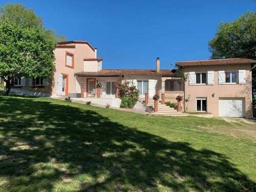 Bild 1 - Außergewöhnliches Haus mit 13 Zimmer 330m2 mit 3 Gästezimmer
