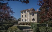 Bild 1 - Romantic Chateau on 1.2ha with a beautiful and peaceful park