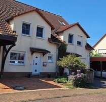 Gepflegte Doppelhaushälfte - 399.000,00&nbsp;EUR Kaufpreis, ca.&nbsp; 143,00&nbsp;m&sup2;&nbsp;Wohnfl&auml;che in Wolfsburg (PLZ: 38448)