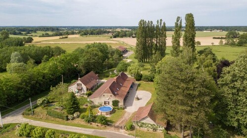 Bild 2 - 10 Zimmer Einfamilienhaus zum Kaufen in MENETREUIL