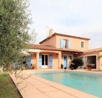 Villa an der Cote dÂzur - 610.000,00 EUR Kaufpreis, ca.  200,00 m² Wohnfläche in TOULON (PLZ: 83000)