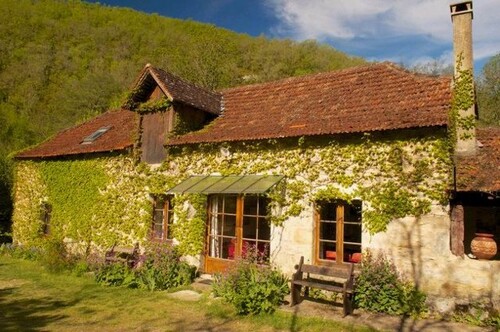 Bild 2 - 20 Zimmer Einfamilienhaus zum Kaufen in CAJARC