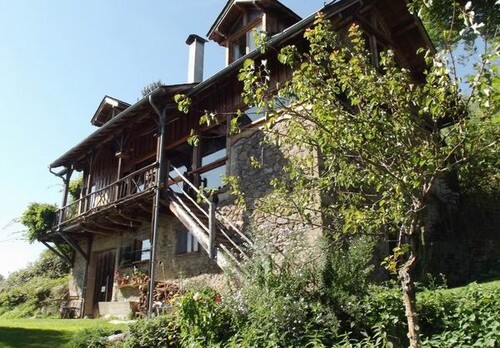 Bild 1 - Traumhaus in Alleinlage mit herrlichem Blick