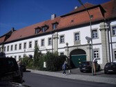 Bild 1 - Historischer Gebäudekomplex in Barockarchitektur
