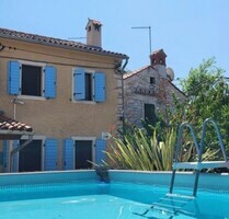 ISTRIEN SISAN Steinhaus mit Pool und schönem Garten - Medulin