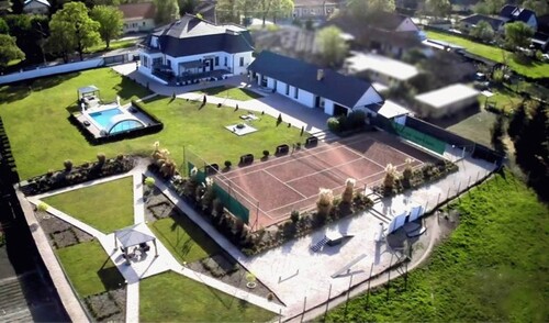 Bild 3 - 11 Zimmer Einfamilienhaus in Tapiobicske