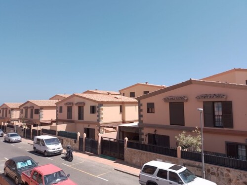 Bild 1 - Neuwertiges Haus auf Fuerteventura 50 m vom Meer entfernt