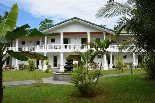 Bild 2 - 10 Zimmer Einfamilienhaus zum Kaufen in Aluthgama