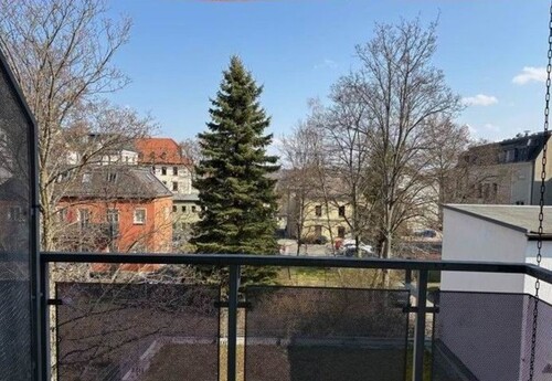 Bild 2 - Mehrfamilienhaus, Wohnhaus zum Kaufen in Zwickau