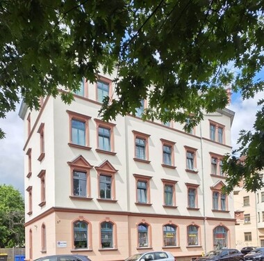 Bild 2 - Mehrfamilienhaus, Wohnhaus zum Kaufen in Zwickau