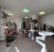 Ehemaliger Friseursalon flexibel nutzbar in Zwickau