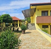 Im Komitat Zala ein 143 m2 Haus mit 1770 m2 Grund - Zalacsány