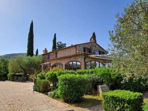 Bild 1 - Historischer Agriturismo zum Verkauf in der Toskana