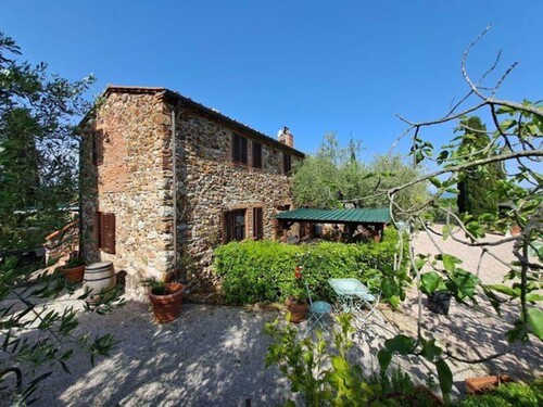 Bild 2 - 8 Zimmer Einfamilienhaus zum Kaufen in Gavorrano