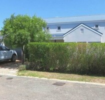 Haus mit 3 Schlafzimmern und 3 Bädern auf einem Landgut - Stanford Haus mit 3 Schlafzimmern und 3 Bädern auf einem Landgut - Stanford