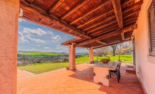 Bild 2 - 4 Zimmer Einfamilienhaus zum Kaufen in Puntone di Scarlino