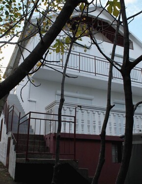 Bild 2 - 5 Zimmer Einfamilienhaus zum Kaufen in Bar-Vidikovac