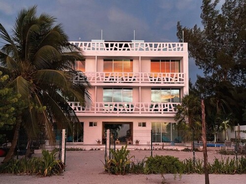 Bild 2 - 10 Zimmer Einfamilienhaus zum Kaufen in Celestun