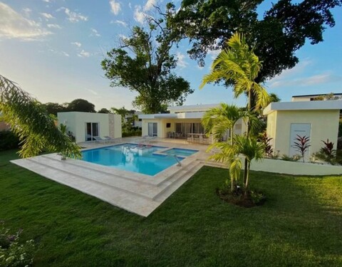 Bild 1 - Villa mit Pool im Norden der Dominikanischen Republik