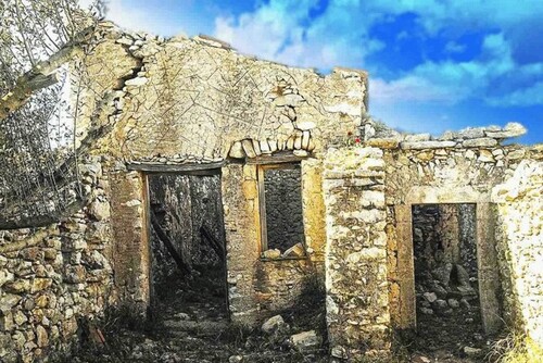 Bild 1 - Grundstück mit Steingebäude 120m2 auf der Insel Kythira
