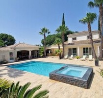Villa mit 5 Schlafzimmern und Büro und beheizten Pool - NEZIGNAN L EVEQUE