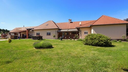 Bild 1 - Gepflegtes 141m2 Haus mit 2567m2 Grund in Region Zala