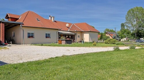Bild 2 - 4 Zimmer Einfamilienhaus zum Kaufen in Zalacsány