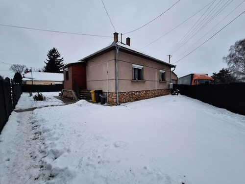 Bild 1 - Im Komitat Veszprem ein 77m2 Haus mit 606m2 Grund