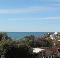 Neuw Haushälfte 135m2 Grund 100m2 Meer 80m Panorama - Kreis Bar