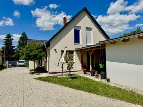 Bild 2 - 3 Zimmer Einfamilienhaus zum Kaufen in Balatonszentgyörgy