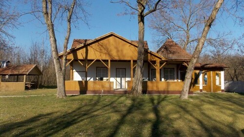 Bild 1 - Im Komitat Bacs-kiskun ein 130 m2 Bauernhaus mit 6ha Land