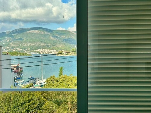 Bild 2 - 3 Zimmer Etagenwohnung zum Kaufen in Tivat Luschtica