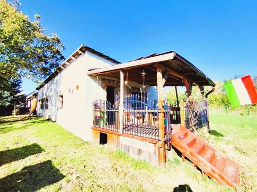 Bild 1 - Grosses Haus mit Umschwung und Fernsicht