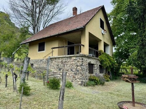 Bild 1 - In Ungarn im Komitat Veszprem 150m2 Haus mit Panorama