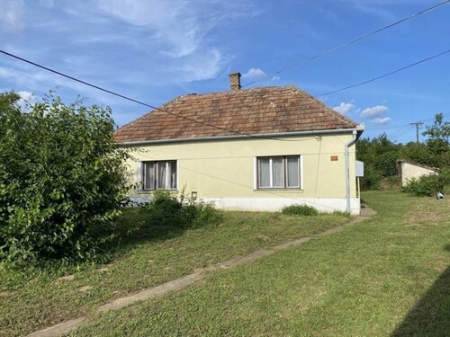 Bild 2 - 3 Zimmer Einfamilienhaus zum Kaufen in Türje