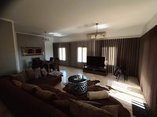 Bild 3 - 1 Zimmer Etagenwohnung in El Helal