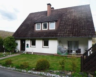 Zweifamilienhaus mit ELW in Wilnsdorf