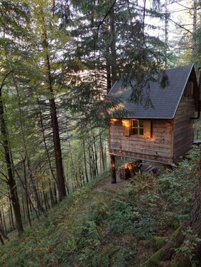 Bild 1 - Gemütliche Hütte in der Nähe des Soca-Tals in Slowenien