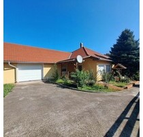 Haus in Ungarn nahe Plattensee - 220.000,00&nbsp;EUR Kaufpreis, ca.&nbsp; 140,00&nbsp;m&sup2;&nbsp;Wohnfl&auml;che in Iregszemcse (PLZ: 7095)