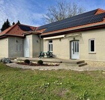 Im Komitat Zala ein 80 m2 Haus mit 1100 m2 Grundstück - Zalacsány