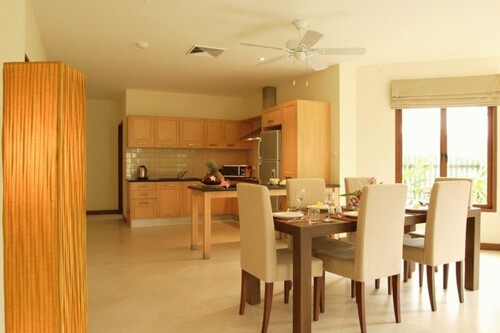 Bild 3 - 5 Zimmer Etagenwohnung in Tambon Cherngtalay Thalang - Phuket