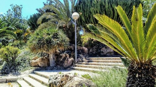 Bild 2 - 4 Zimmer Etagenwohnung zum Kaufen in Alicante