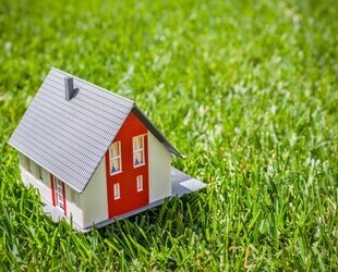 Haus mit Einliegerwohnung 255m2 Garten 3966m2 barrierefrei - Waldachtal - Salzstetten