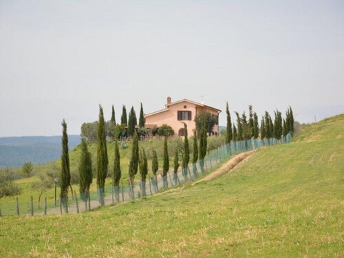 Bild 1 - Landwirtschaftliches Anwesen in der Toskana
