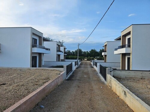 Bild 4 - Einfamilienhaus mit 180,00 m² in Ulcinj zum Kaufen