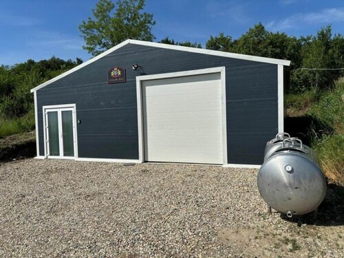 Bild 1 - Weinkellerei mit Wohnhaus - 500.000,00&nbsp;EUR Kaufpreis, ca.&nbsp; 90,00&nbsp;m&sup2;&nbsp;Wohnfl&auml;che