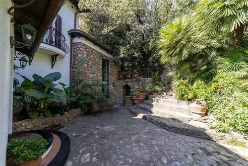 Bild 3 - 10 Zimmer Einfamilienhaus in Monte Argentario