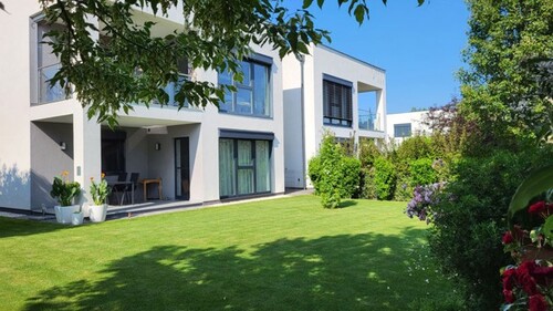 Bild 1 - Gartenapartment am Badeteich im Golf Resort