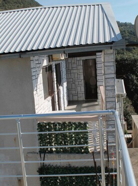 Bild 4 - Einfamilienhaus mit 270,00 m² in Vidikovac zum Kaufen