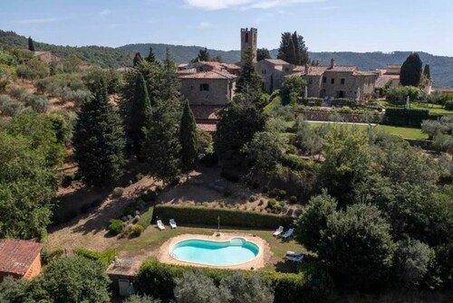 Bild 1 - Villa im Herzen des Chianti - 1.350.000,00 EUR Kaufpreis, ca.  300,00 m² Wohnfläche